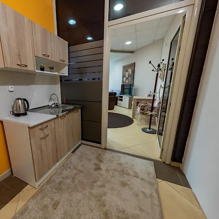 Apartment Aura *